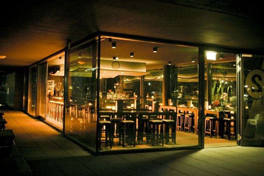 A2 am See - Restaurant