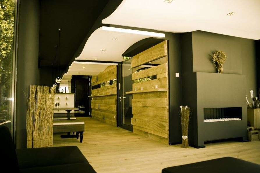 A2 am See - Restaurant