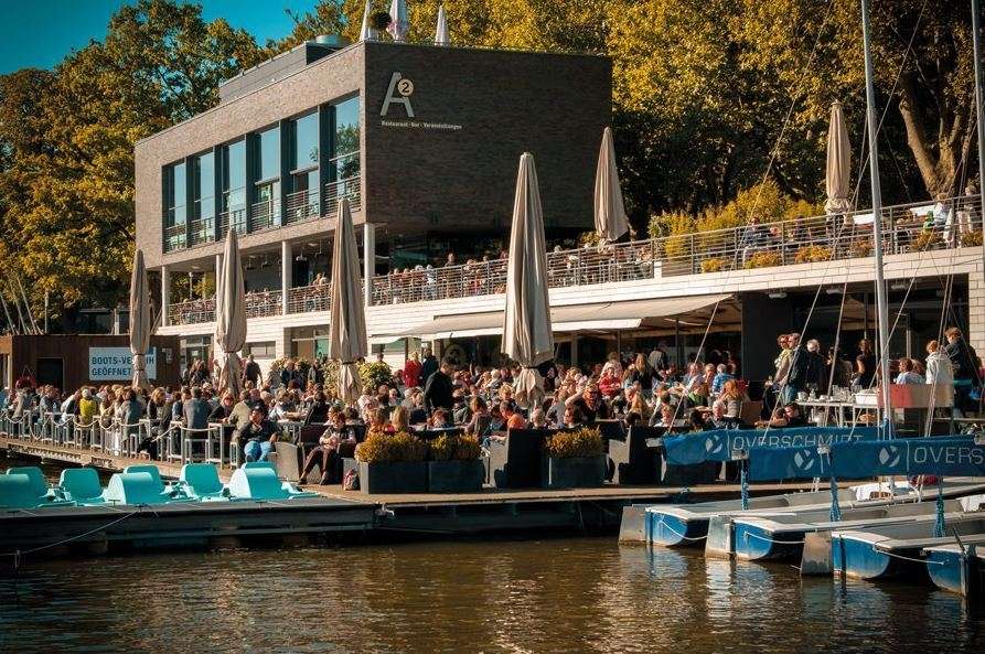 A2 am See - Restaurant